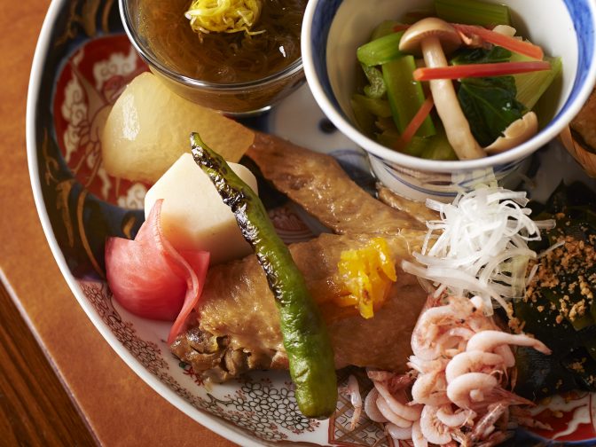 東京・東小金井にある居酒屋「一心」で、大人気の天丼を食す！