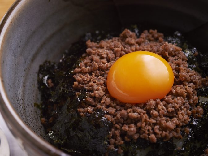 宴会で人気の東京・立川人気焼肉店「焼肉哲TETSU」で、上質な肉を味わう！