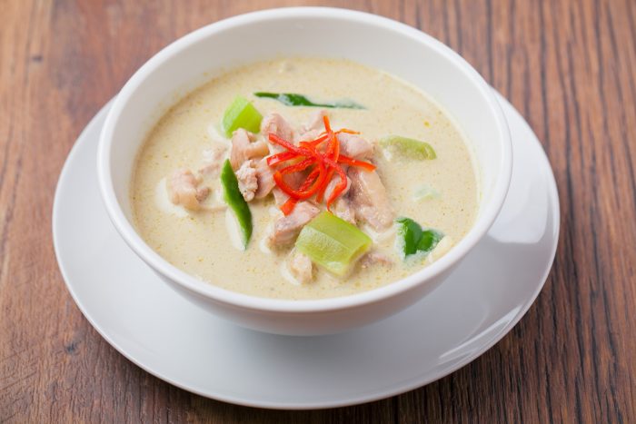 大阪・十三で味わう本格タイ料理「Two Chefs」を口コミレポート！気軽