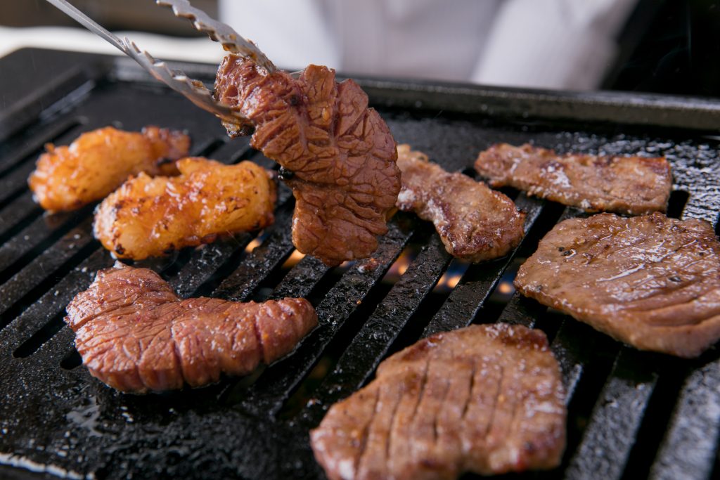 新大宮で人気の「焼肉ホルモン大和野菜　佐藤」を口コミレポート！