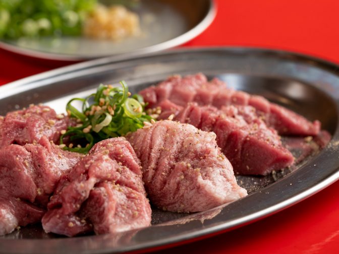 三宮で深夜まで営業している美味しい焼肉「たれ焼肉　ブタ専三宮1号店」を口コミレポート！