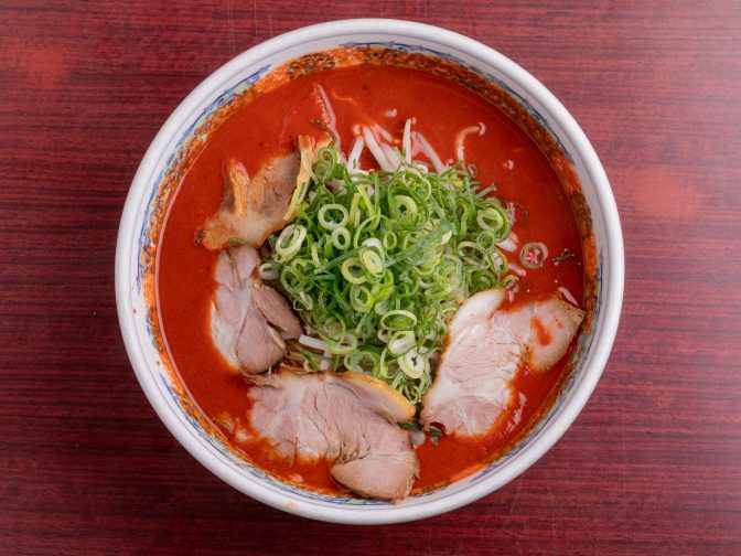 大阪の超激辛ラーメンの有名店「一発屋」を口コミレポート！