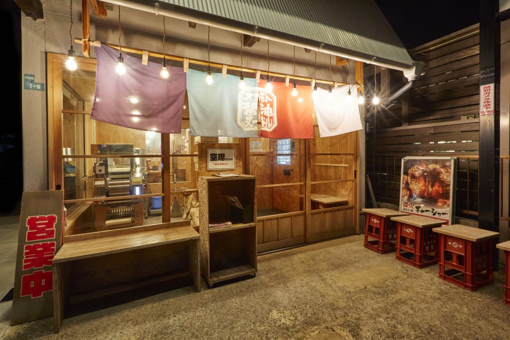 西宮市内・門戸厄神駅周辺にあるラーメン屋「オカモト醤油ヌードル」さんのクチコミレポート。麺、スープ、具材すべて手作り！香り高い醬油ラーメンが人気のお店