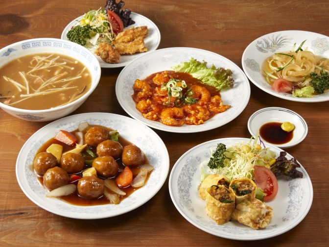 京都・伏見で、家族連れや学生さんたちから厚い支持！ボリューム満点、優しい味付けの中国料理「水仙閣」。