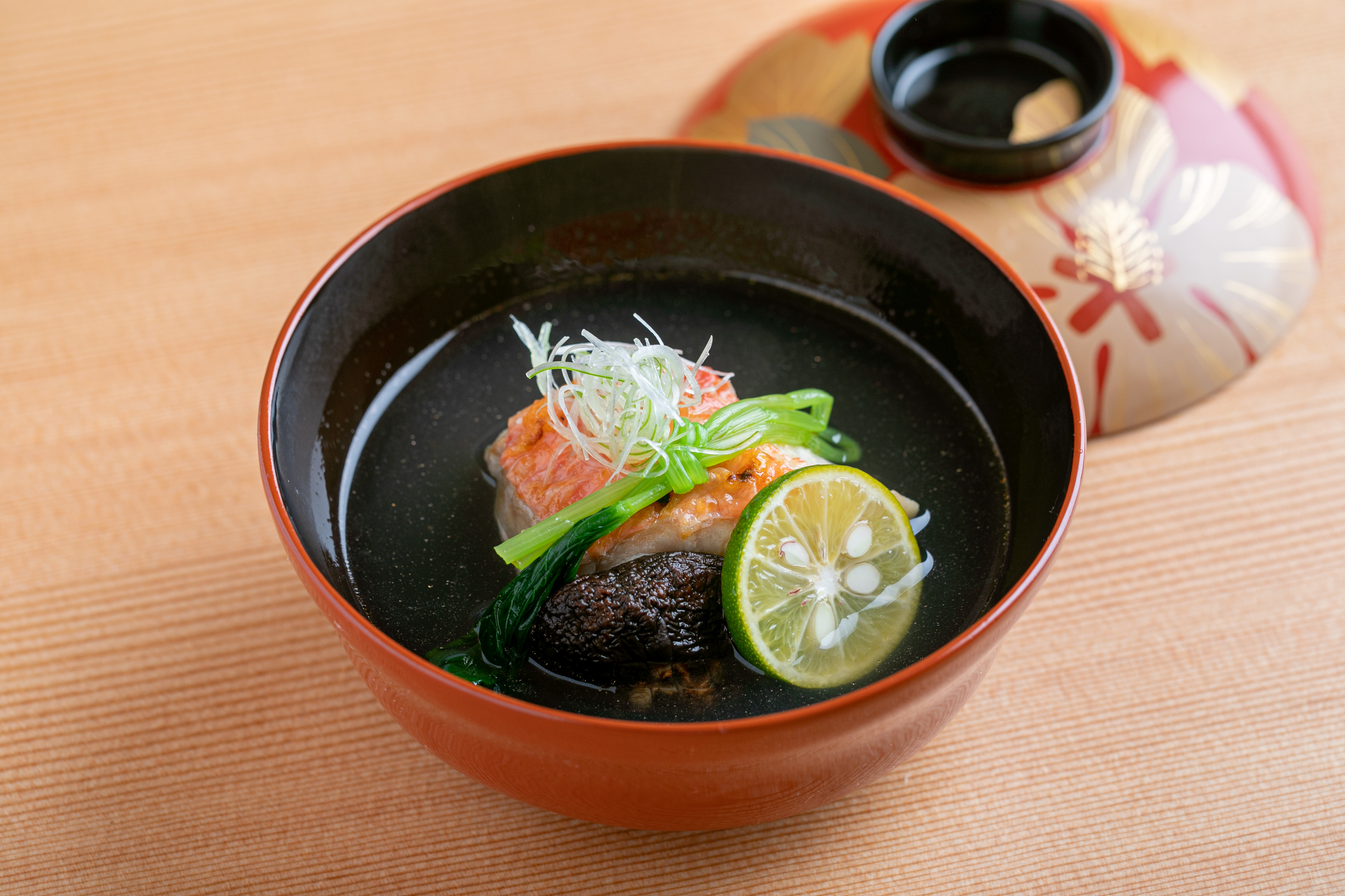 贈る結婚祝い お料理_御椀_金目鯛_001.jpg 工芸品