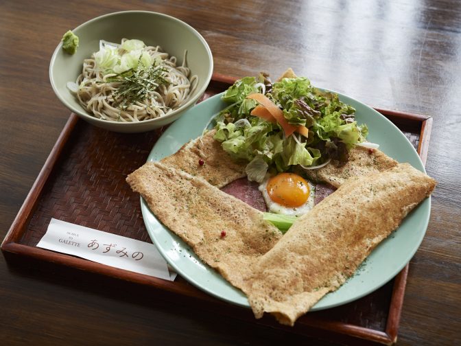 仙台市・愛子駅周辺、秋保温泉街の蕎麦・ガレット「SOBA to GALETTE あずみの（ソバトガレット アズミノ）」さんのクチコミレポート。個室完備！希少な蕎麦の実を使用した戸隠そばとガレットが人気