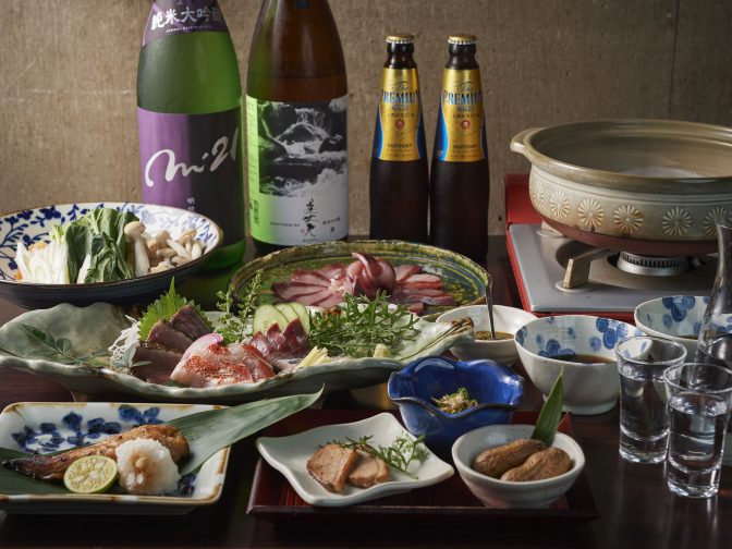 新富町駅、築地駅、八丁堀駅周辺の和食居酒屋「つきじ左光（つきじさこう）」さんのクチコミレポート。豊洲市場の鮮魚を使った創作和食が人気！一人飲みから宴会までおすすめ