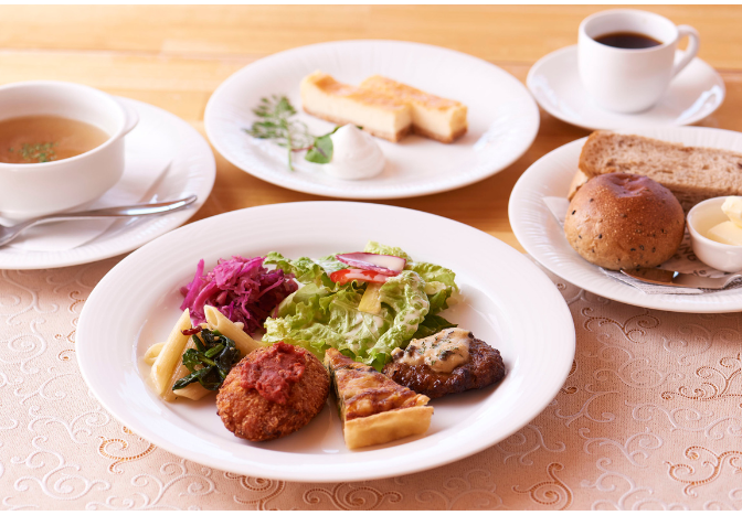石岡市のカフェ＆レストラン「Café＆Restaurant 狭霧（サギリ）」ランチやディナーで地産地消の洋食がおすすめ