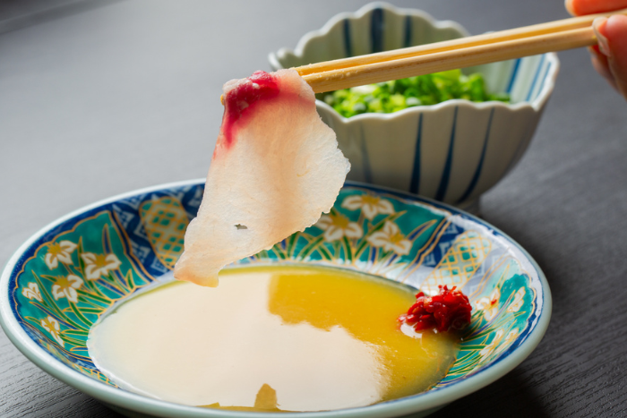 佐賀、小城市の和食・鯉料理店「鯉しげ」ランチ・ディナーに個室が人気