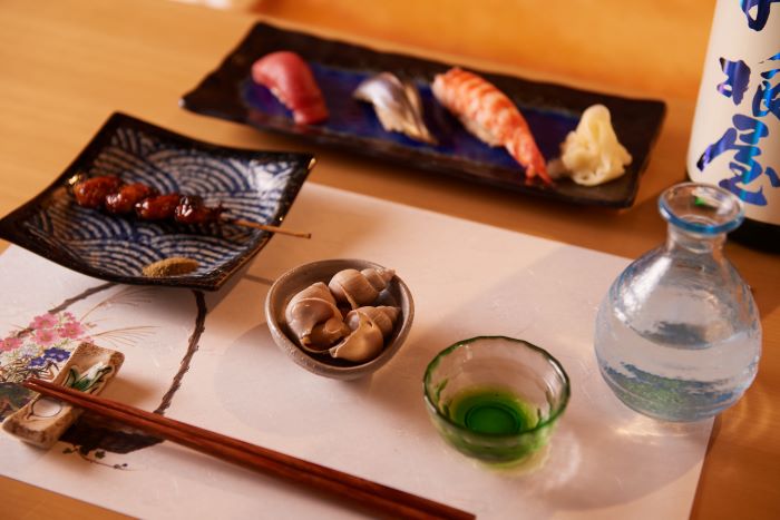 武蔵小山駅周辺の寿司屋「くるり」さんのクチコミレポート。寿司と和食の一品料理が充実したおまかせコースが人気