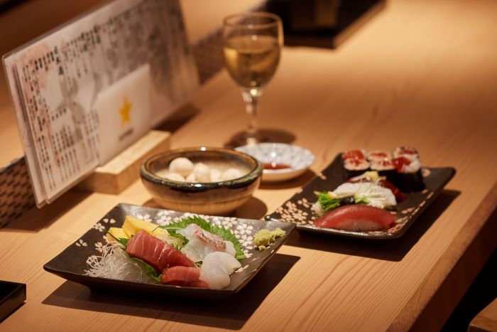 葛西駅周辺の「さくら寿司」さんのクチコミレポート。一人飲み・宴会・家族の夜ご飯におすすめの寿司居酒屋