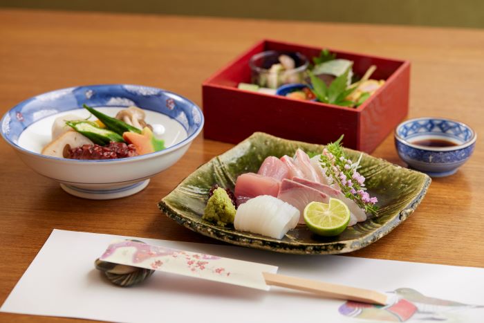 京都市・伏見桃山駅、桃山御陵前駅周辺の和食「石勢」さんのクチコミレポート。自分好みの割烹料理、京料理を楽しむコースがおすすめ