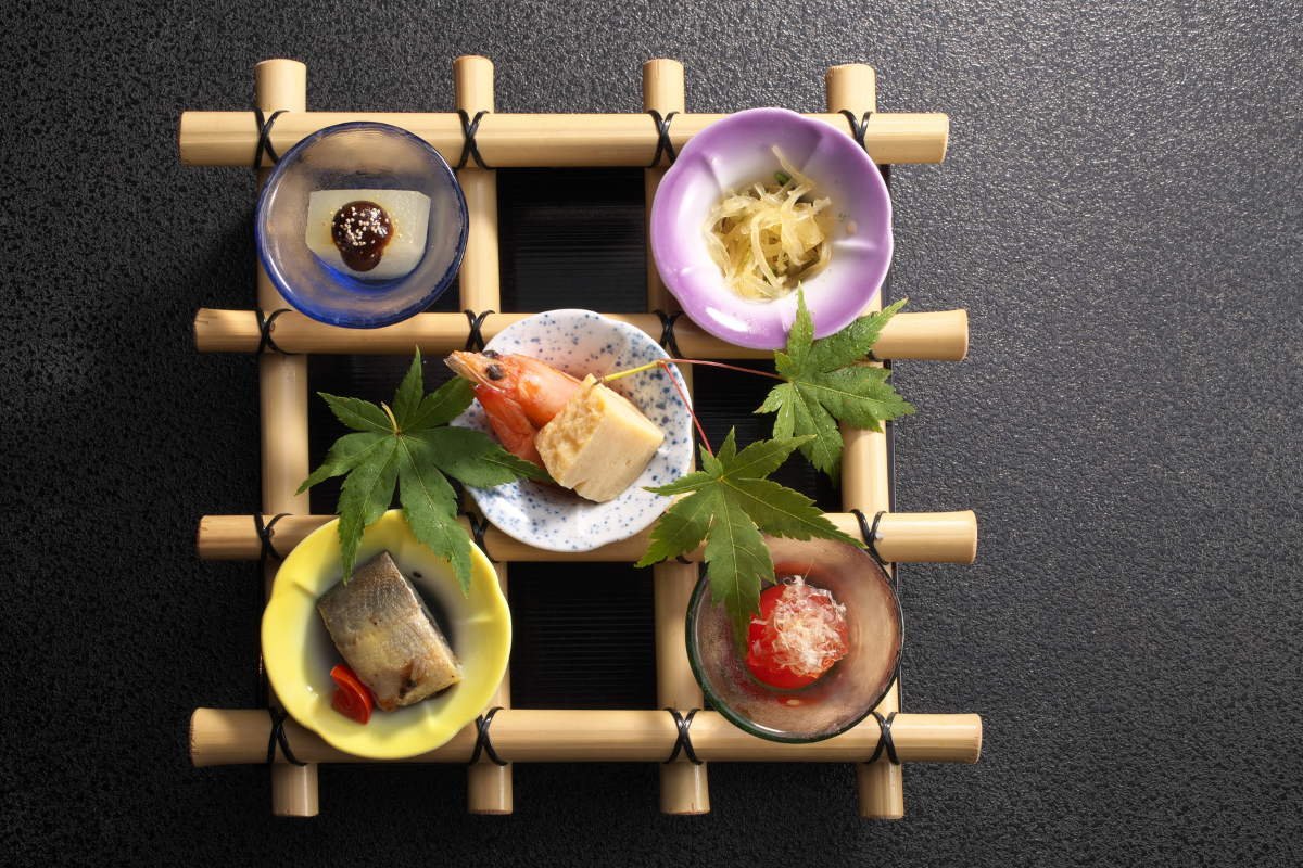大垣市の和食「日本料理 万福」接待・会食ディナーは個室がおすすめ
