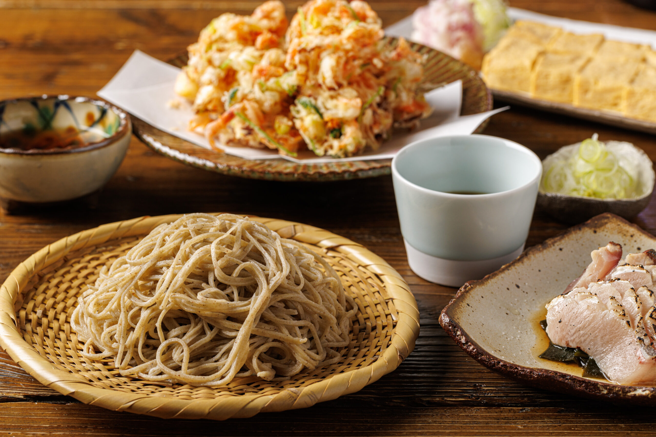 極粗でも切れにくいお蕎麦が打てる大理石のエンボスローラー‼️ お料理
