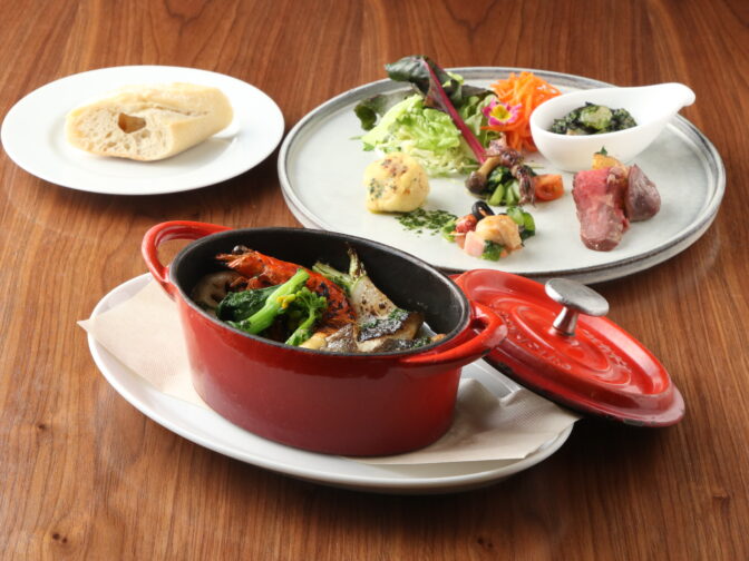 名古屋市・高岳駅周辺「bistro 楚 -so-（ビストロ ソ）」さんのクチコミレポート。本格フレンチがランチ・ディナーで人気、総菜やオードブル、ワイン、お弁当のテイクアウトもおすすめ