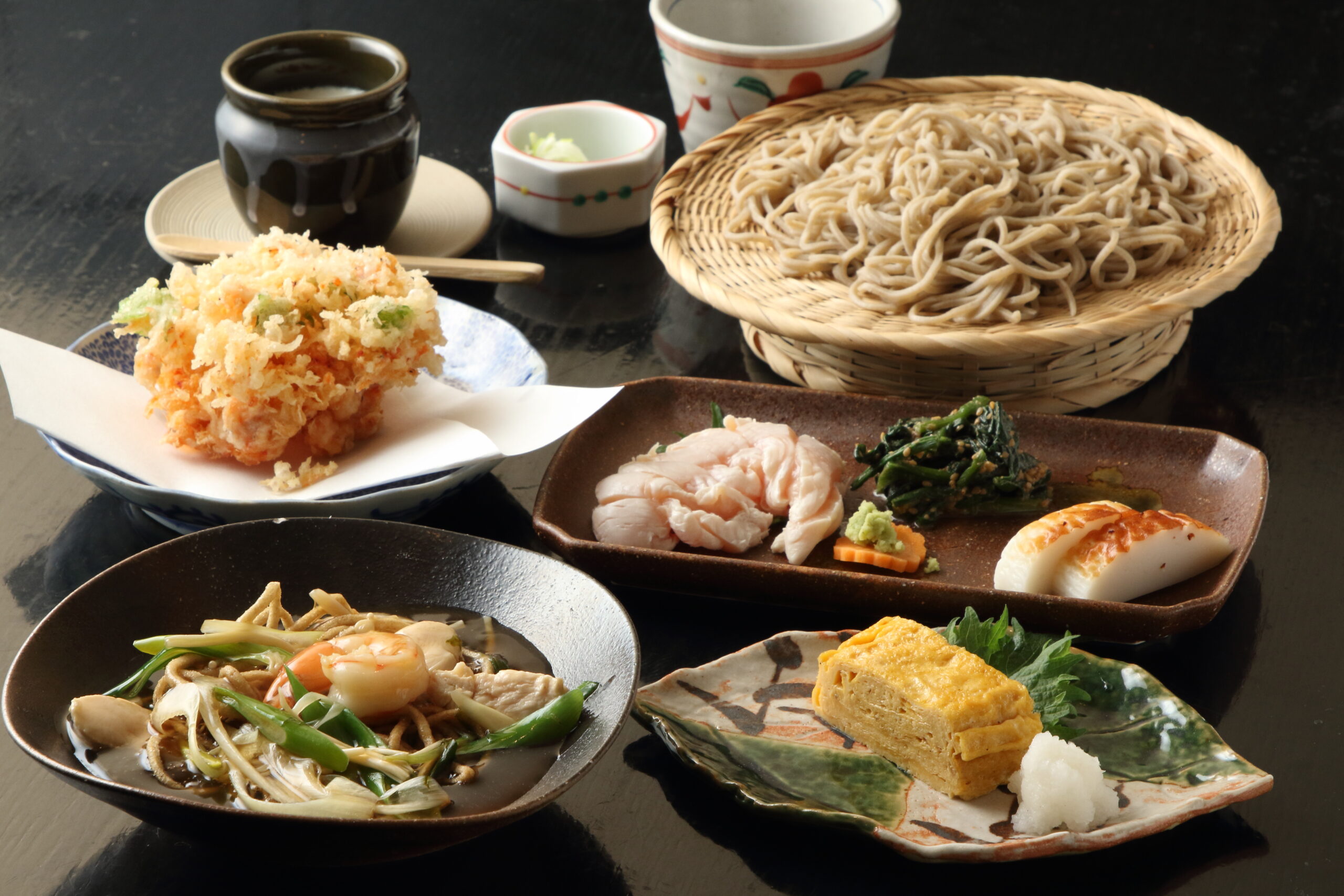 名古屋市・栄駅周辺「久良三（くらぞう）」さんのクチコミレポート。ランチ・夜ご飯・一人飲み・接待・宴会におすすめの老舗蕎麦屋