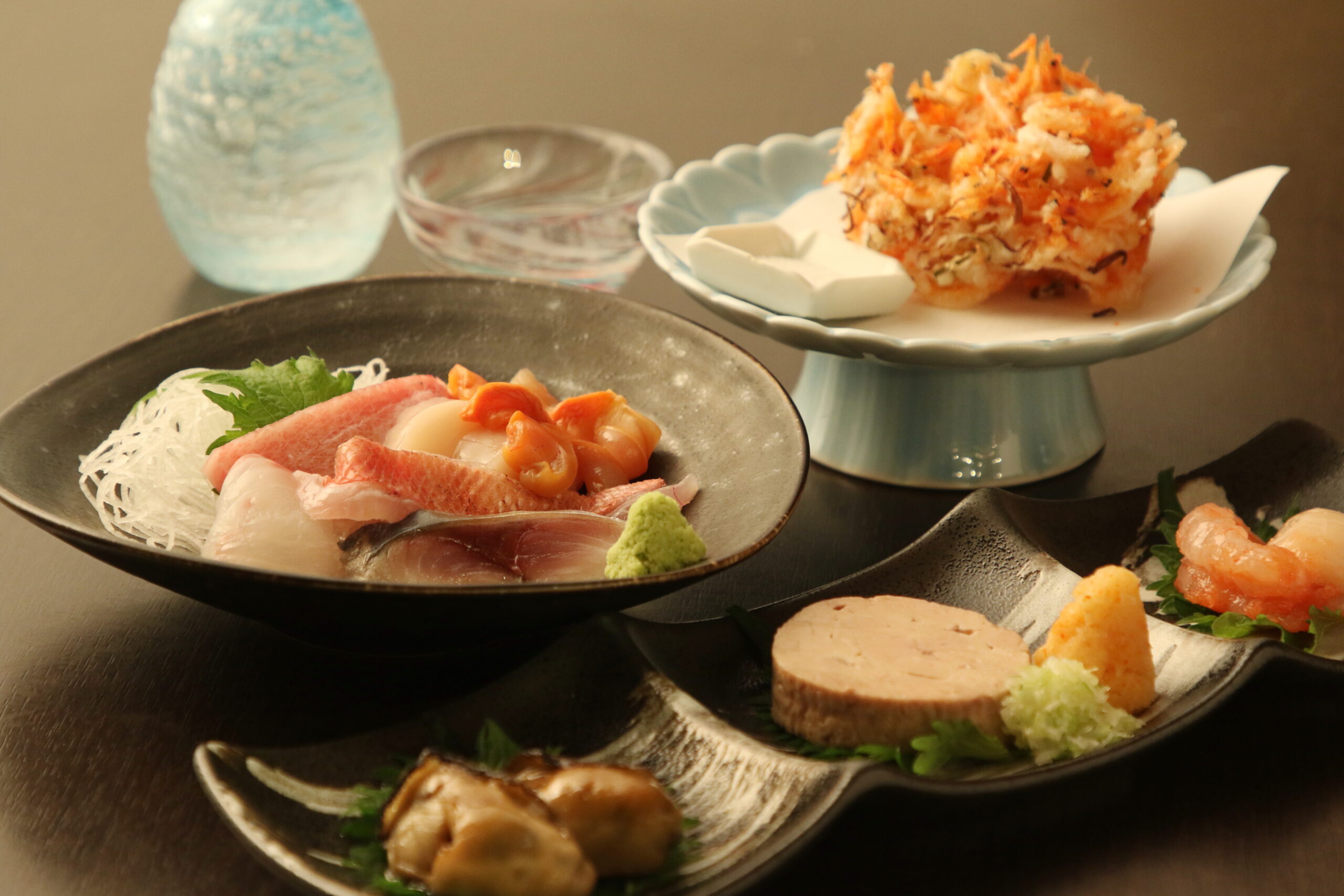 名古屋市・伏見駅、栄駅周辺の和食居酒屋「美酒・味処 恋さん」さんのクチコミレポート。刺身など鮮度抜群の海鮮料理が一人飲み・夜ご飯・接待・会食におすすめ