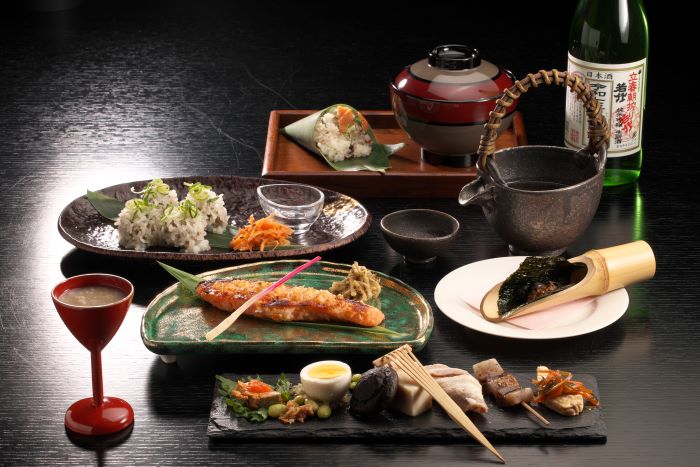 豊橋市・豊橋駅、新川駅周辺の和食「麹.（こうじてん）」さんのクチコミレポート。発酵料理や日本酒、麹ドリンクが美味しい居酒屋