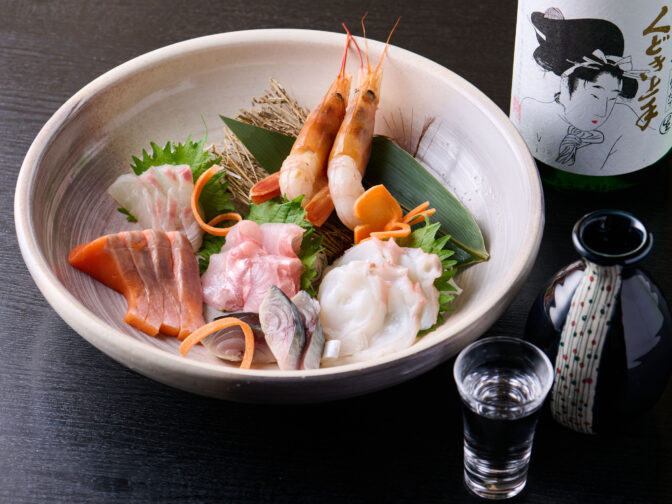 山形市、七日町・山形駅周辺の居酒屋「創食厨房 橋本屋」さんのクチコミレポート。大小個室完備、山形の郷土料理や海鮮料理、地酒、山形産ワインが人気