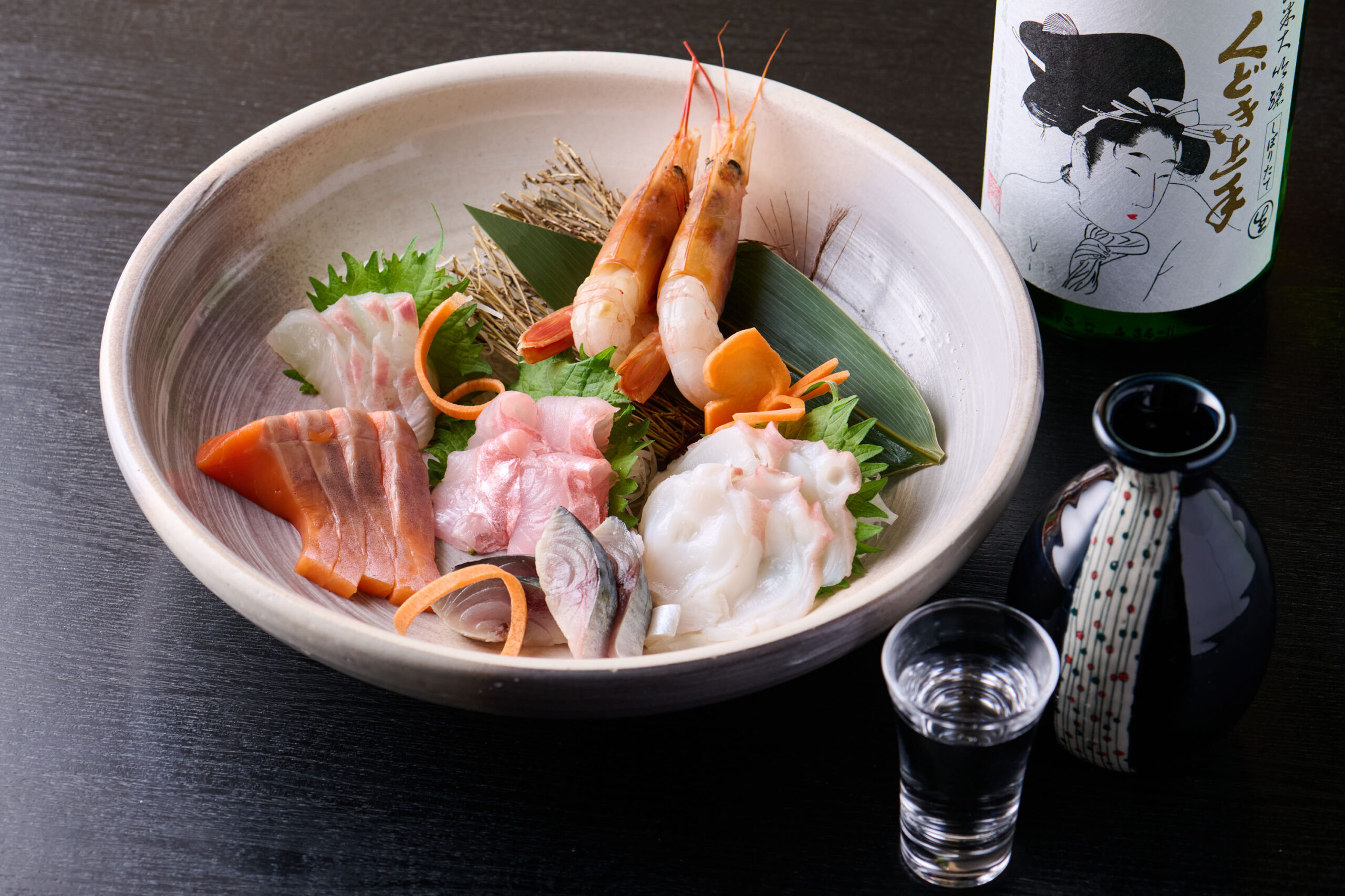 山形市、七日町・山形駅周辺の居酒屋「創食厨房 橋本屋」さんのクチコミレポート。大小個室完備、山形の郷土料理や海鮮料理、山形産の日本酒・ワインが人気