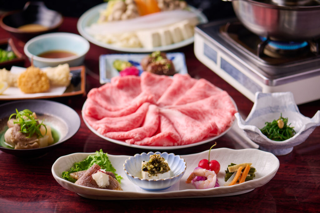 山形市・山形駅周辺「金澤屋牛肉店」の口コミレポート。山形牛や米沢牛のすき焼き・しゃぶしゃぶ・ステーキが人気