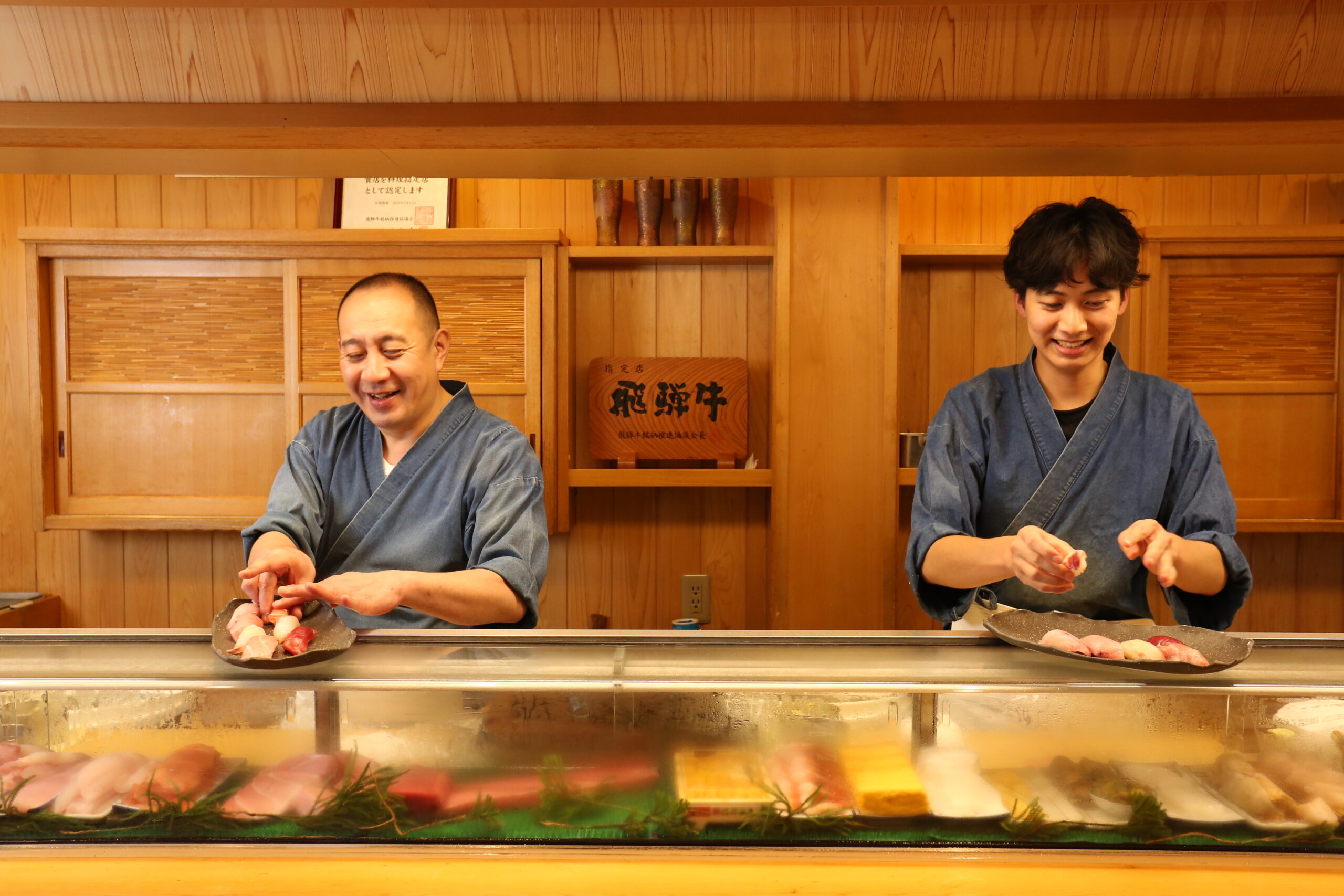 カウンター席・大小個室完備で子連れランチ、観光・出張時の食事、記念日、宴会におすすめ