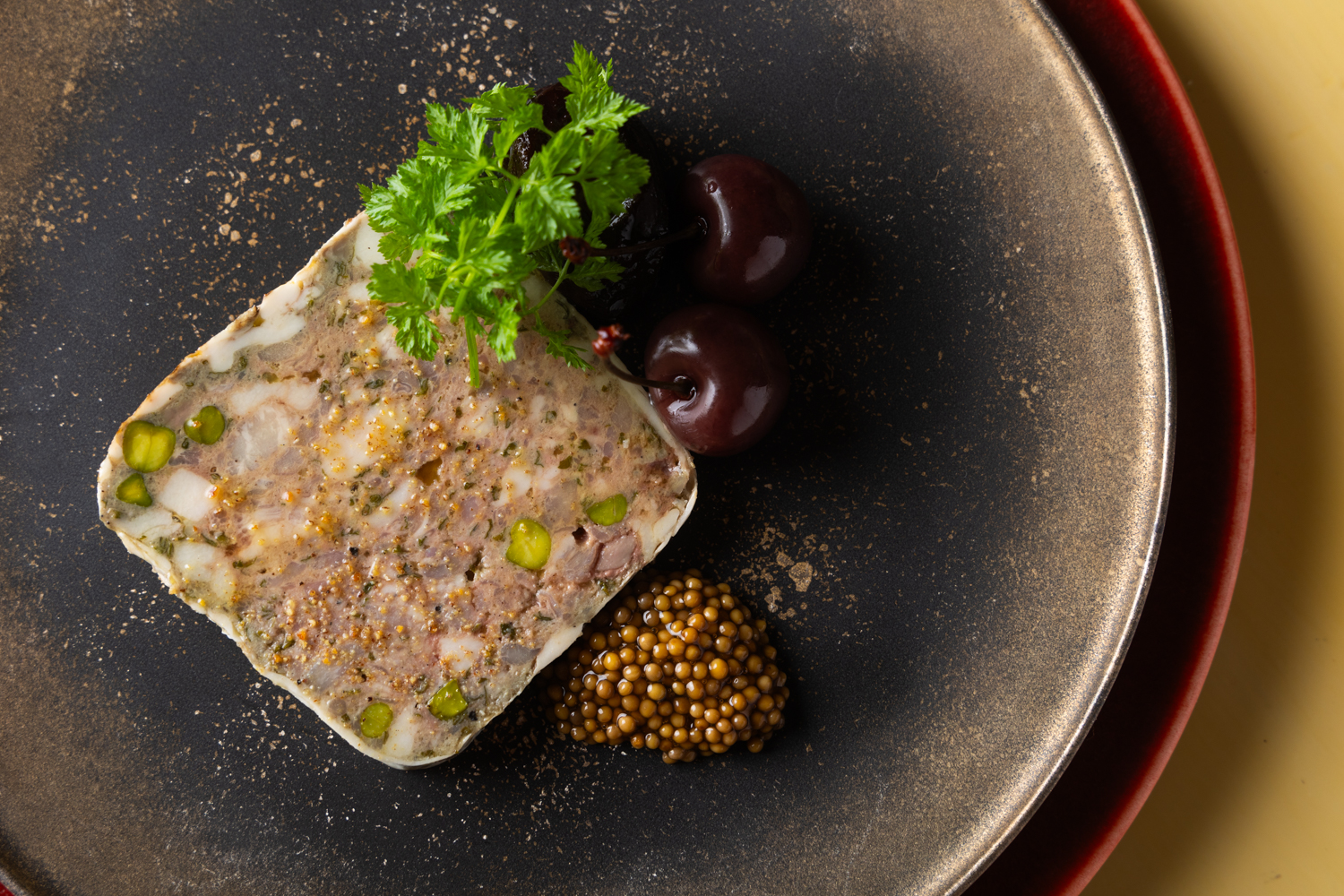 熊本の風土を活かしたフランス料理