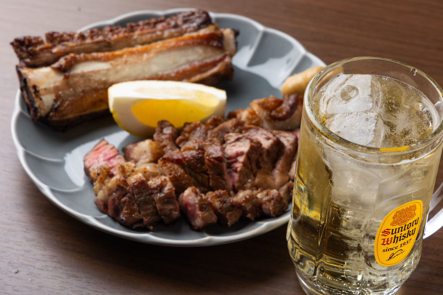多彩な品揃えのドリンクメニューでさまざま料理とのペアリングを満喫