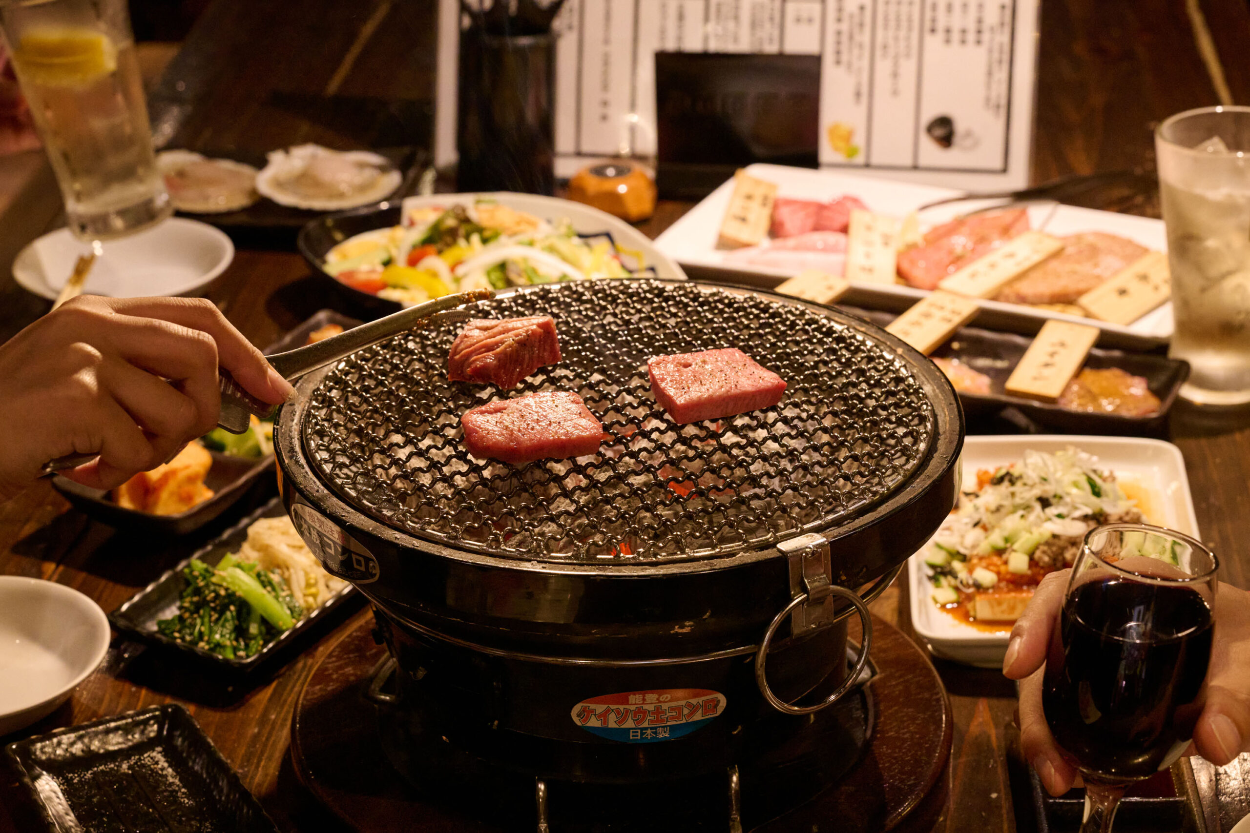 日常使いの夜ご飯やディナーデート、飲み会、宴会に人気の焼肉