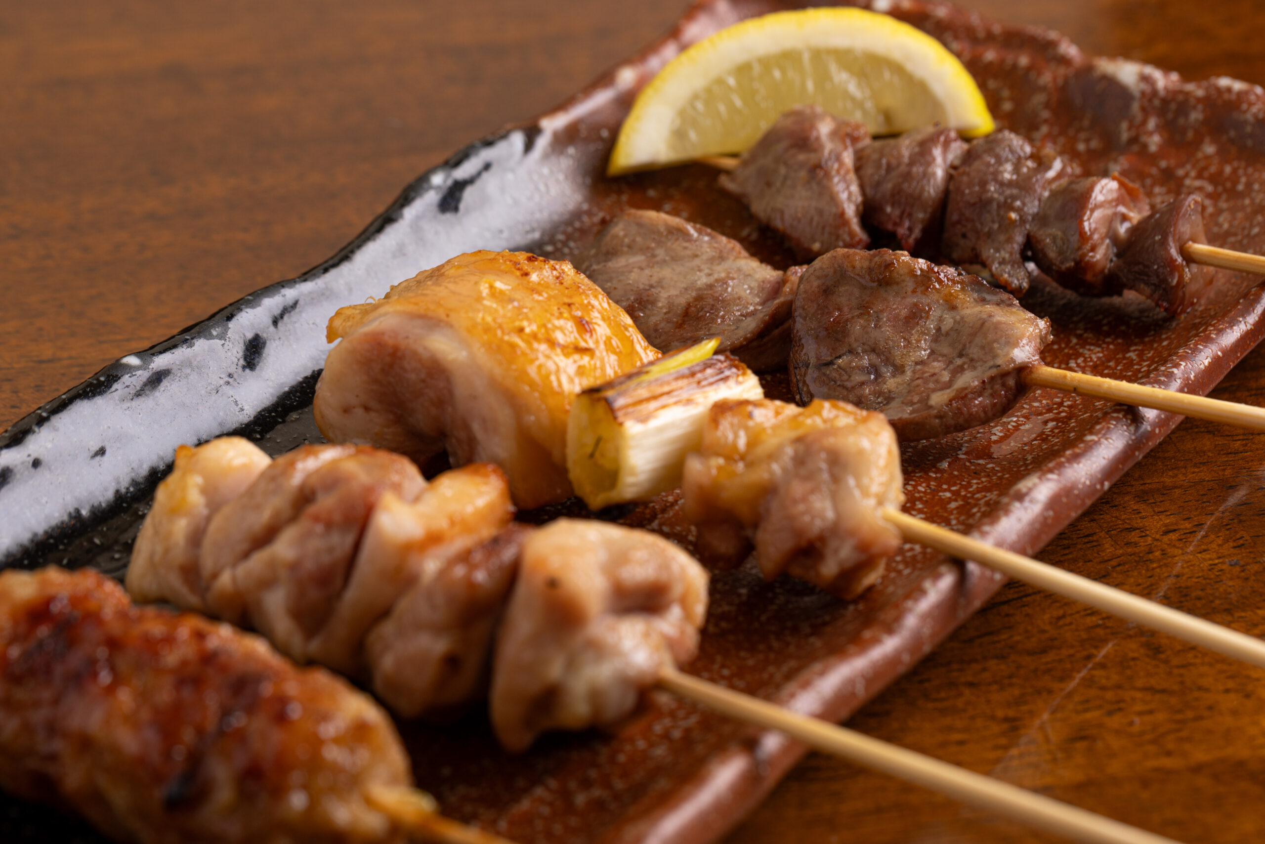 部位ごとに厳選した朝引き鶏の焼き鳥が人気