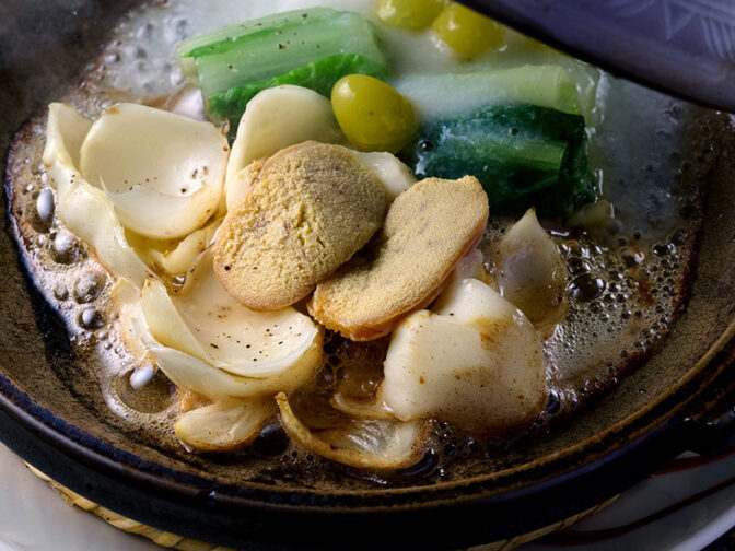 吉祥寺駅周辺の和食『割烹 黒ねこ』の口コミレポート。季節の移ろい感じる懐石料理を個室で堪能、接待・会食・記念日ディナー・デートに人気