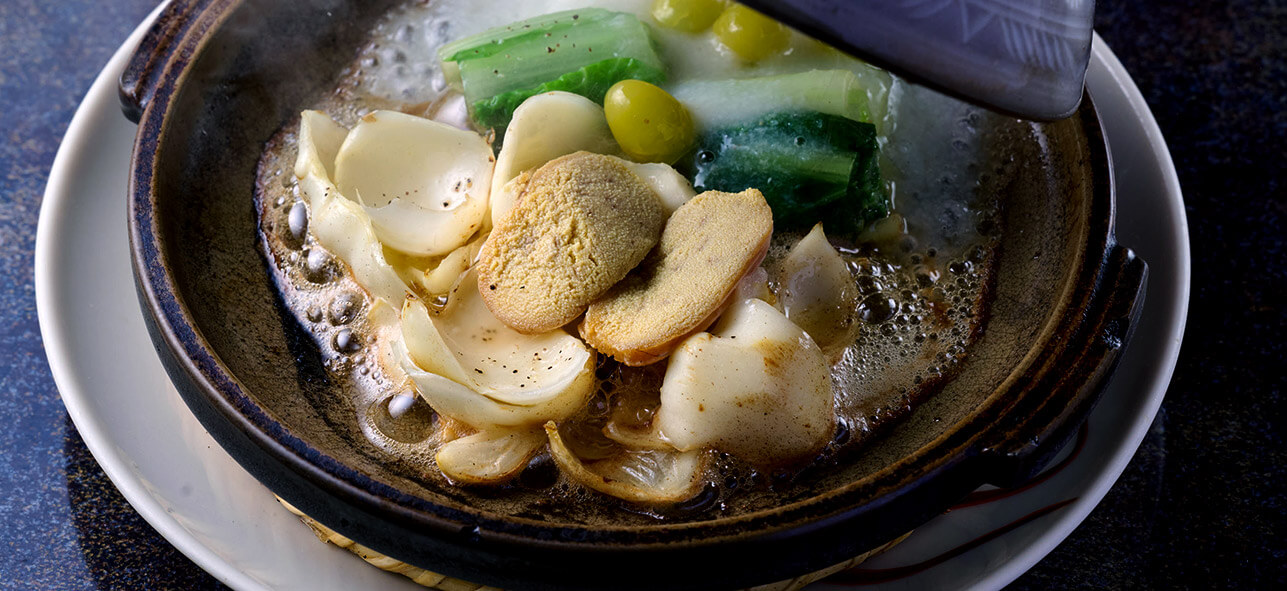 吉祥寺駅周辺の和食『割烹 黒ねこ』の口コミレポート。季節の移ろい感じる懐石料理を個室で堪能、接待・会食・記念日ディナー・デートに人気