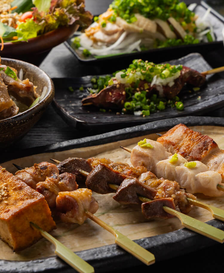 福岡市・香椎駅周辺の居酒屋『焼鳥ピストル』の口コミレポート。炭火で焼き上げるみつせ鶏の焼き鳥がおすすめ