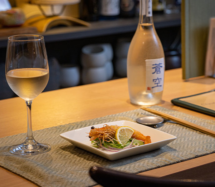 ワインや日本酒と洋食のペアリングを満喫