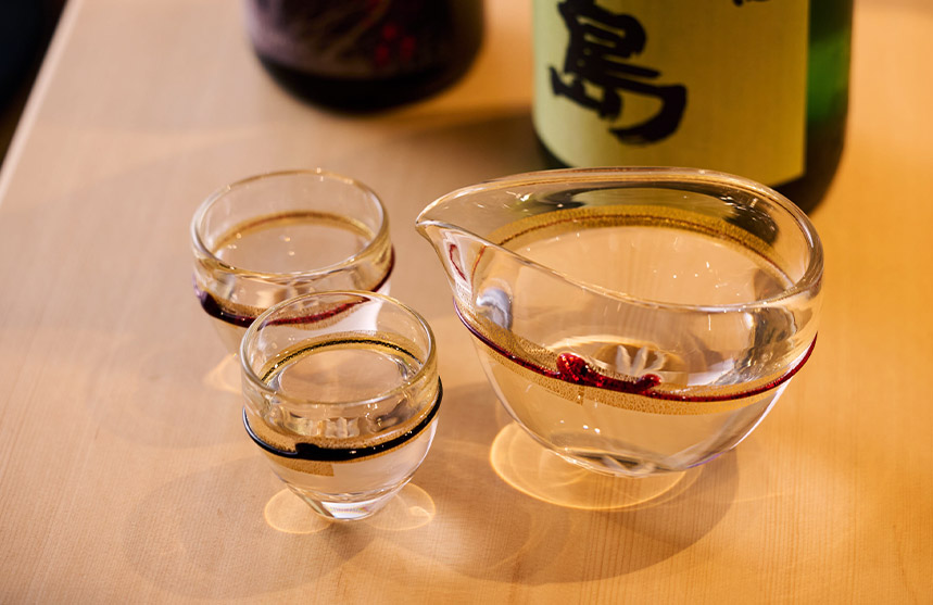 日本酒は季節限定のものや佐賀「鍋島」、茨城「結ゆい」といった希少な銘酒が人気