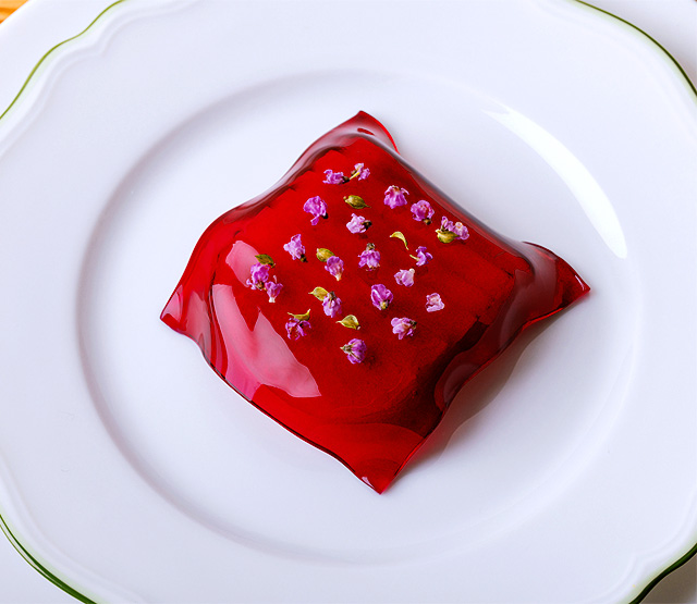 奈良市、奈良駅・新大宮駅『LA TRACE(ラ・トラース)』の口コミレポート。ミシュランガイド奈良一つ星獲得店、地元の美味しい食材を用いたフレンチコースがおすすめ