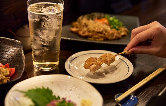 大阪市・南森町駅周辺『炭火焼一心』の口コミレポート。鮮度抜群の朝引き鶏を使用した本格炭火焼き鳥が人気！