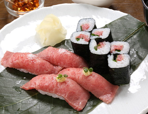 人気の飛騨牛握り