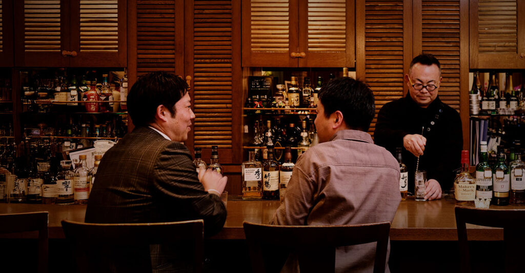 広瀬通駅・勾当台公園駅周辺『SHiL』の口コミレポート。ジャパニーズウイスキーを中心とした豊富なウイスキーの飲み放題が人気！カラオケ完備で一人飲み・デート・二軒目におすすめ