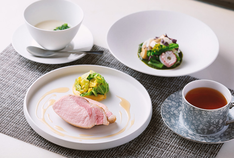 季節感あふれるフレンチ鉄板焼き