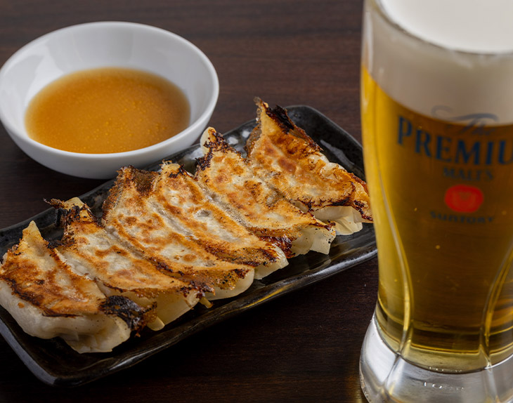 手包みの「チャンピオン餃子(550円)」もおすすめ