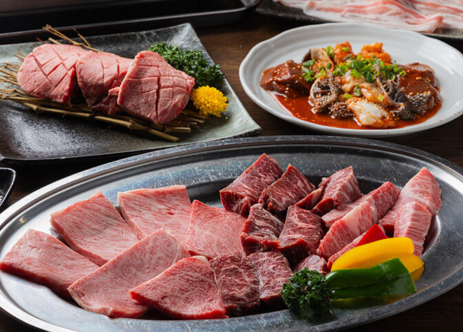 多種多様な美味しい品々を楽しめるプレミアムコース
