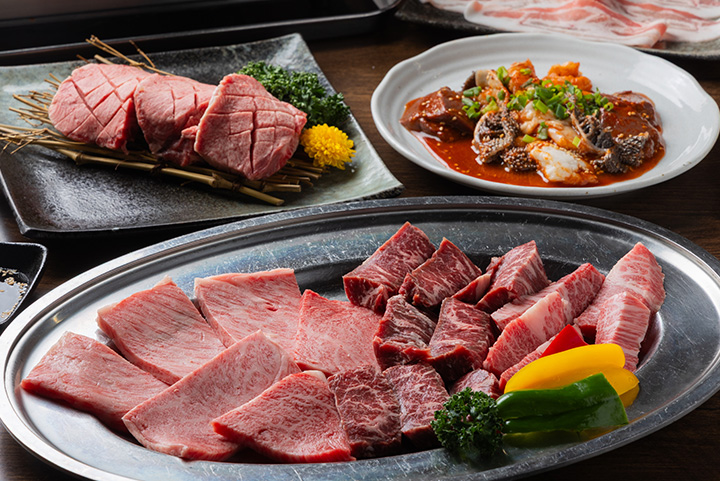 下関駅周辺『焼肉酒場ちゃやまや』の口コミレポート。深夜営業、九州産黒毛和牛をリーズナブルに楽しめる居酒屋スタイルの焼肉が人気