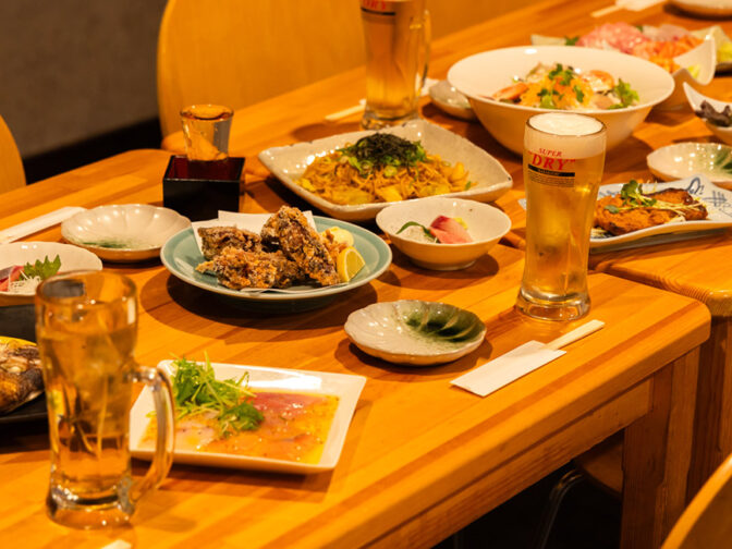 出雲市駅周辺『OceanDining 海豚』の口コミレポート。朝獲れ鮮魚の海鮮料理と自由度の高い選べる飲み放題コースが人気