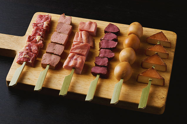 お酒好きの方に人気の燻製料理