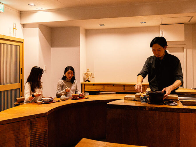 完全貸し切りで堪能する茶懐石料理