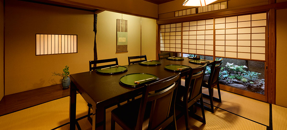 趣ある個室も人気