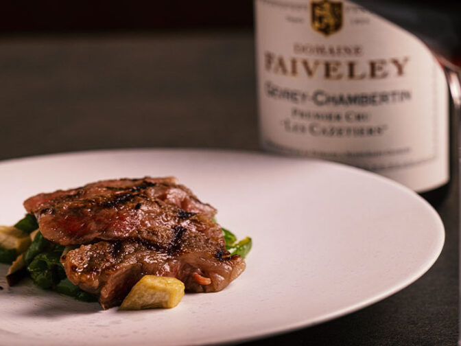 伝統の洋食と本格フレンチを満喫できる老舗レストラン