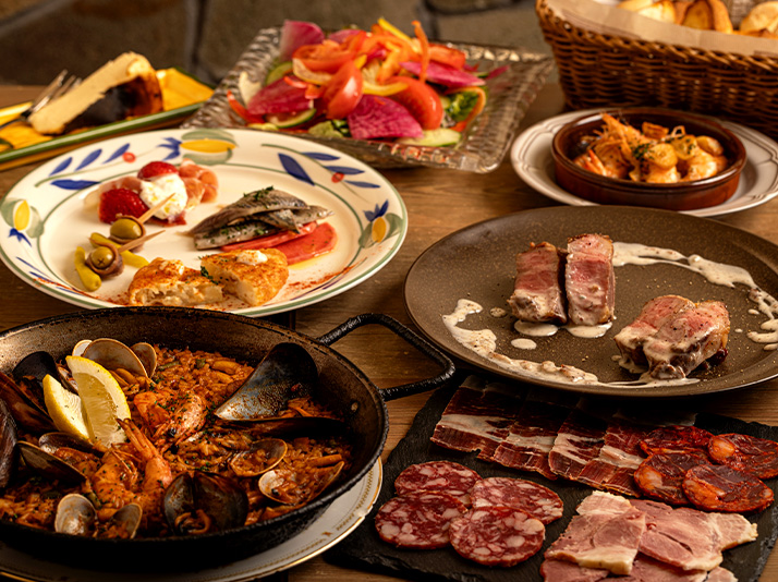 ソースやマヨネーズに至るまで全て手作りで、化学調味料を極力使用しないこだわりを貫くスペイン料理の品々