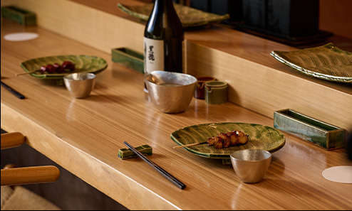 「J.S.A. SAKE DIPLOMA」の資格を保有する店主厳選の日本酒やワインとのペアリング